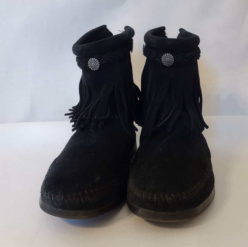 Minnetonka Moccasin Hi Top Back Zip Boot - Picture 4 of 13